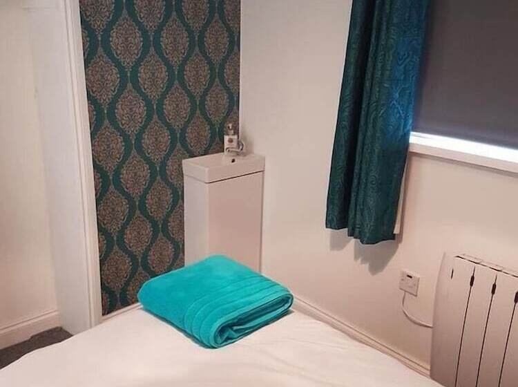 צימר The Dalby Rooms