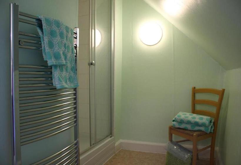 مبيت وإفطار The Olde House