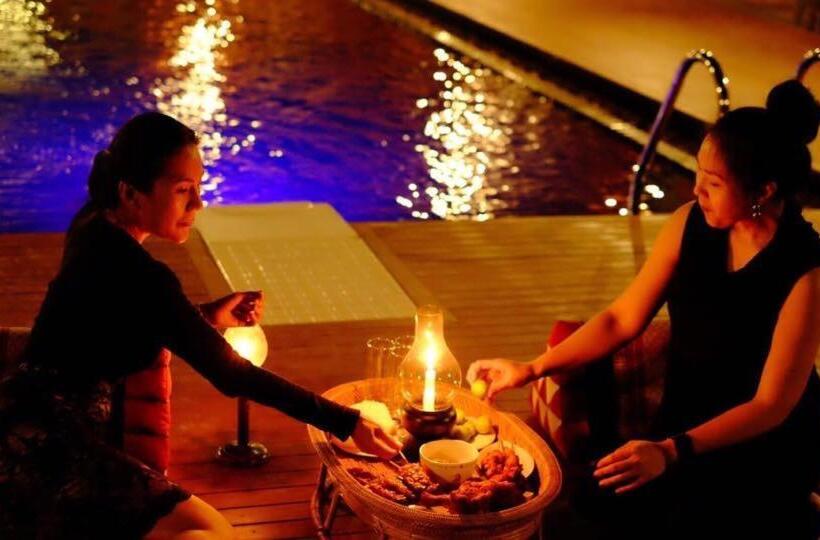 ベッドアンドブレックファースト The Wes Village, Incl Free Breakfast & 100 Thb Food Gift