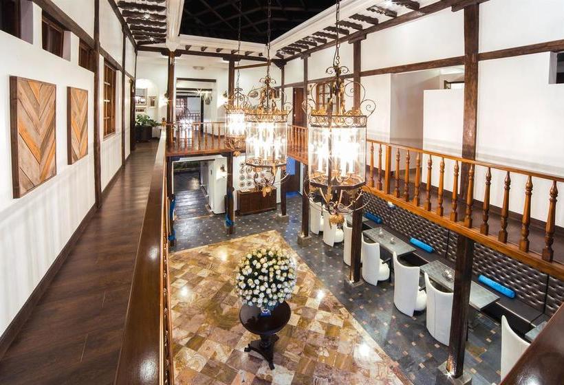 Felicia Hotel & Suites