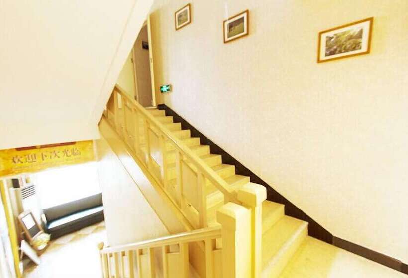 Отель Center Of City Creo