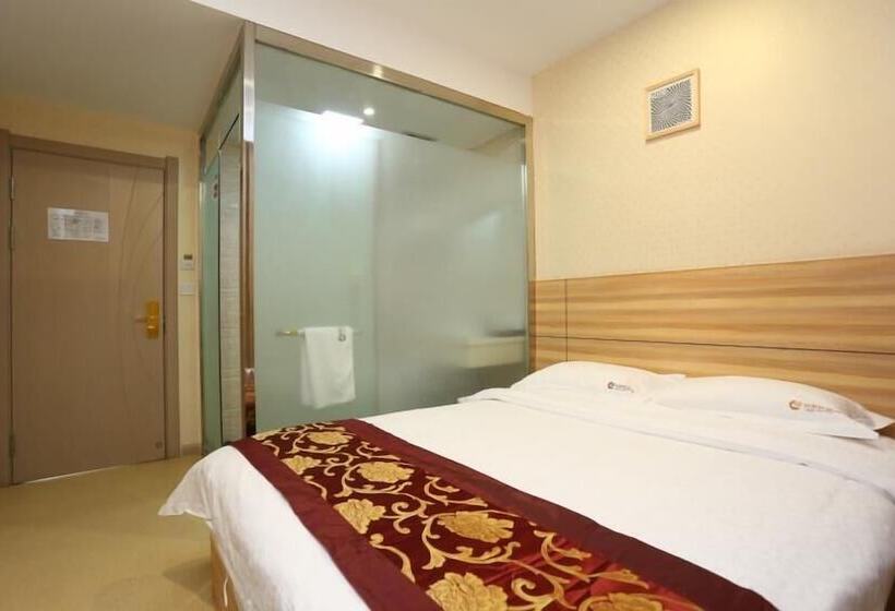 Отель Center Of City Creo