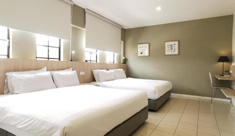 فندق Country Inn