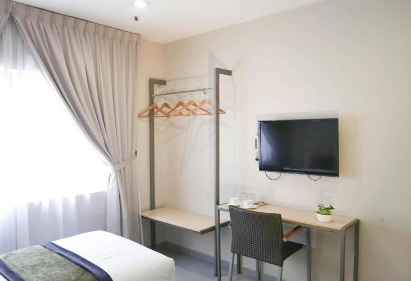 فندق Country Inn