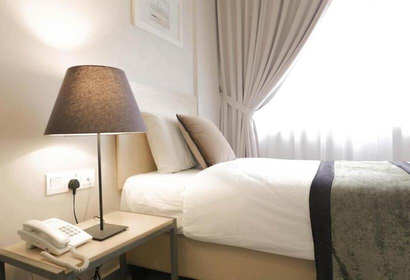 فندق Country Inn