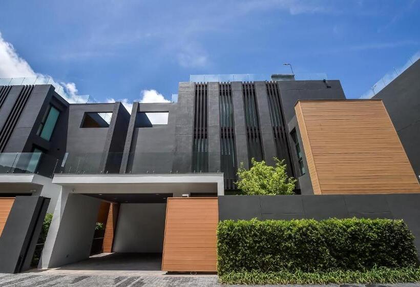 ホテル Glam Habitat   Sha Extra Plus