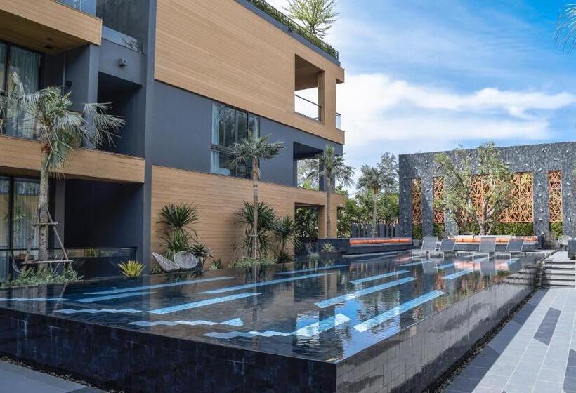 ホテル Glam Habitat   Sha Extra Plus