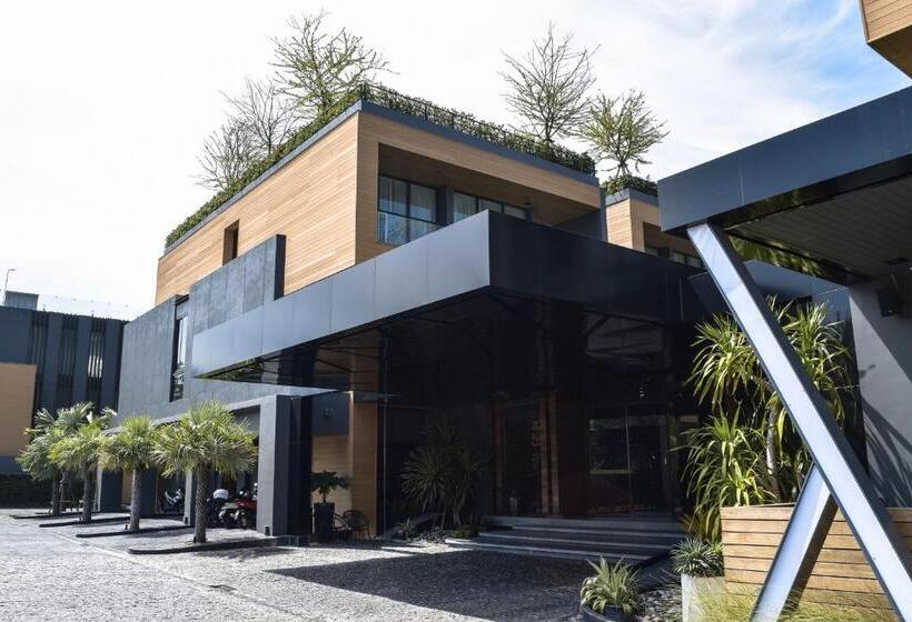 ホテル Glam Habitat   Sha Extra Plus