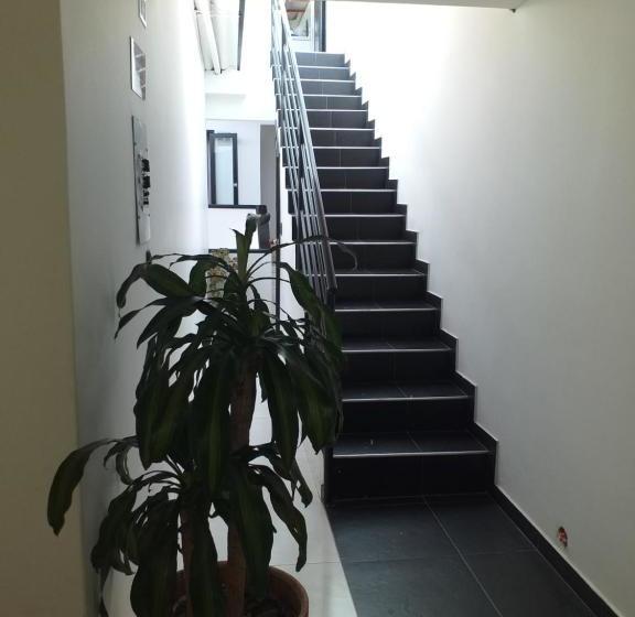 هتل Hortensia Real