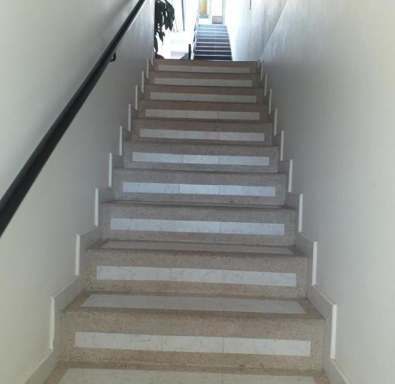 ホテル Hortensia Real