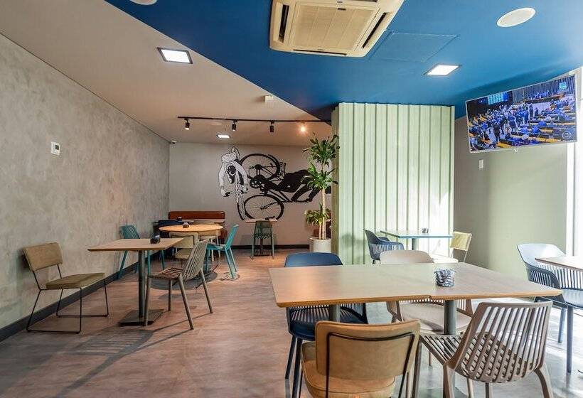 בית מלון כפרי Ibis Budget Vitoria