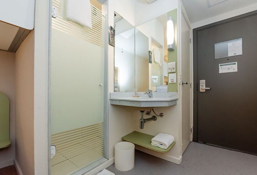 בית מלון כפרי Ibis Budget Vitoria