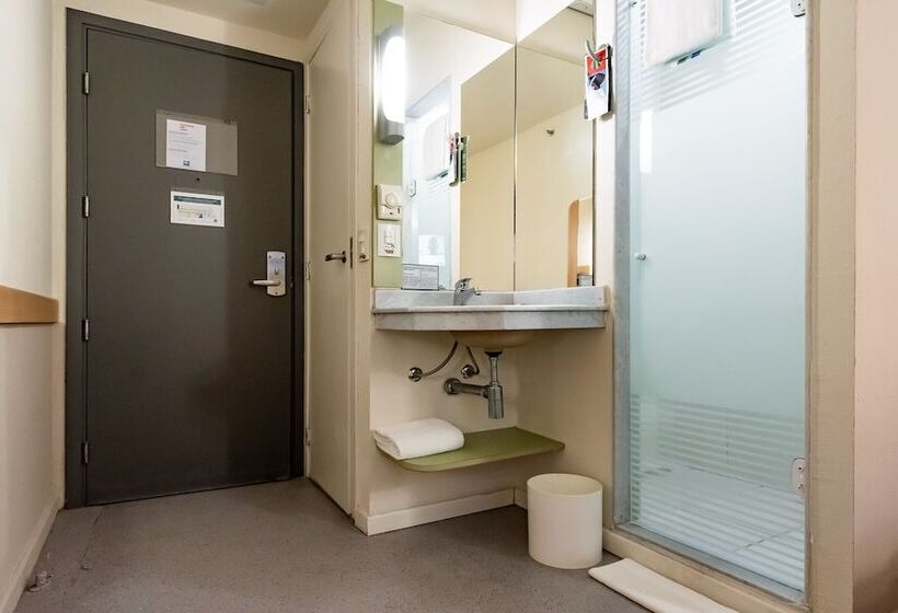 בית מלון כפרי Ibis Budget Vitoria