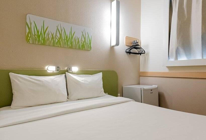 בית מלון כפרי Ibis Budget Vitoria
