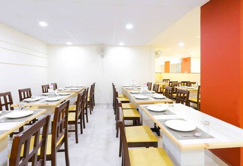 Itsy Hotels Worldtree Bellandur