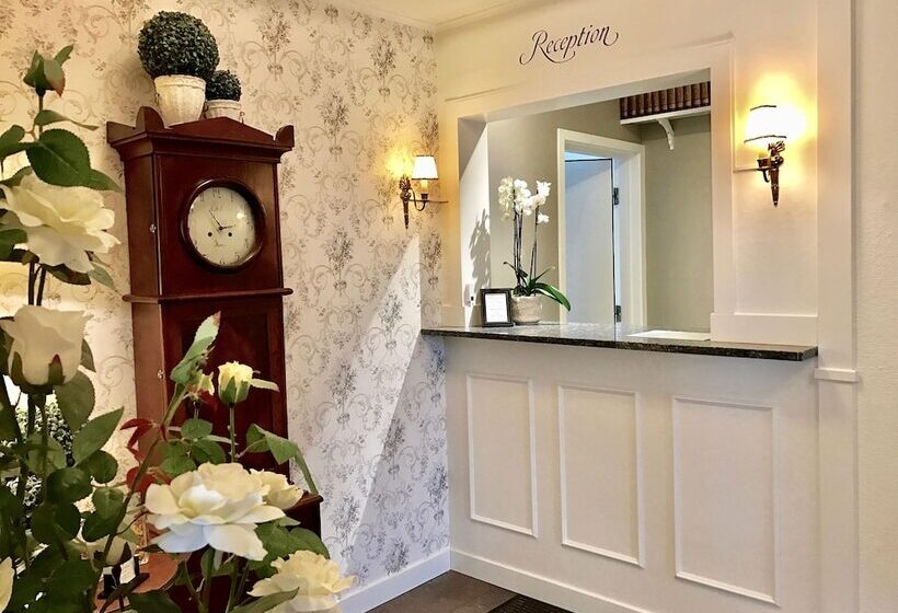 בית מלון כפרי L Viking