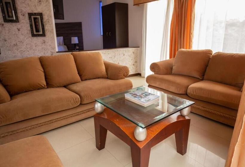 هتل Campestre La Posada Del Rancho