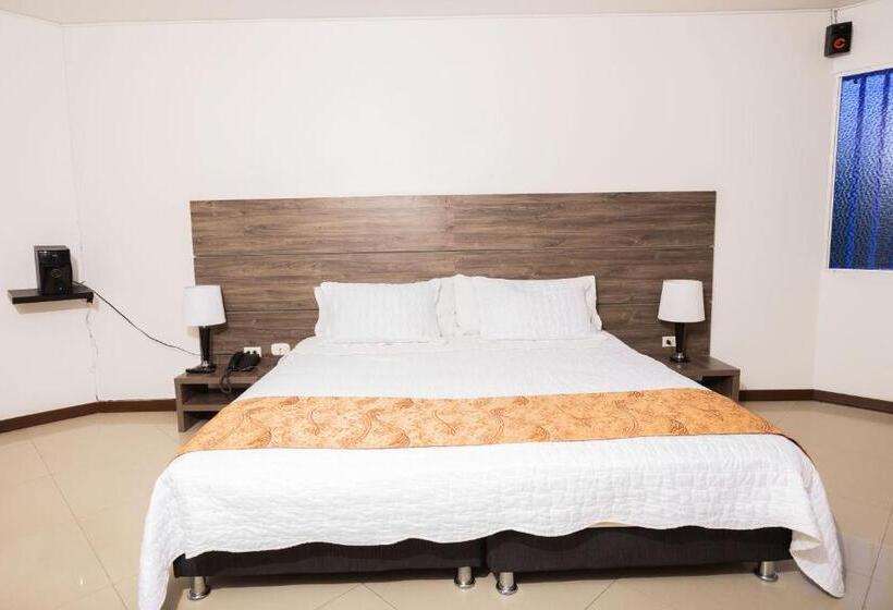 בית מלון כפרי Campestre La Posada Del Rancho