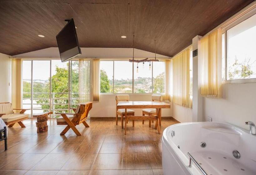 בית מלון כפרי Campestre La Posada Del Rancho