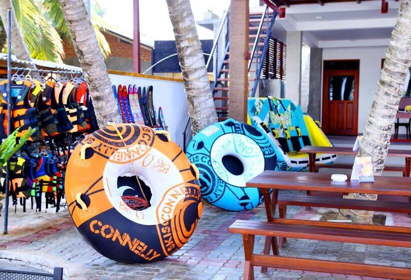 ホテル Malu Banna