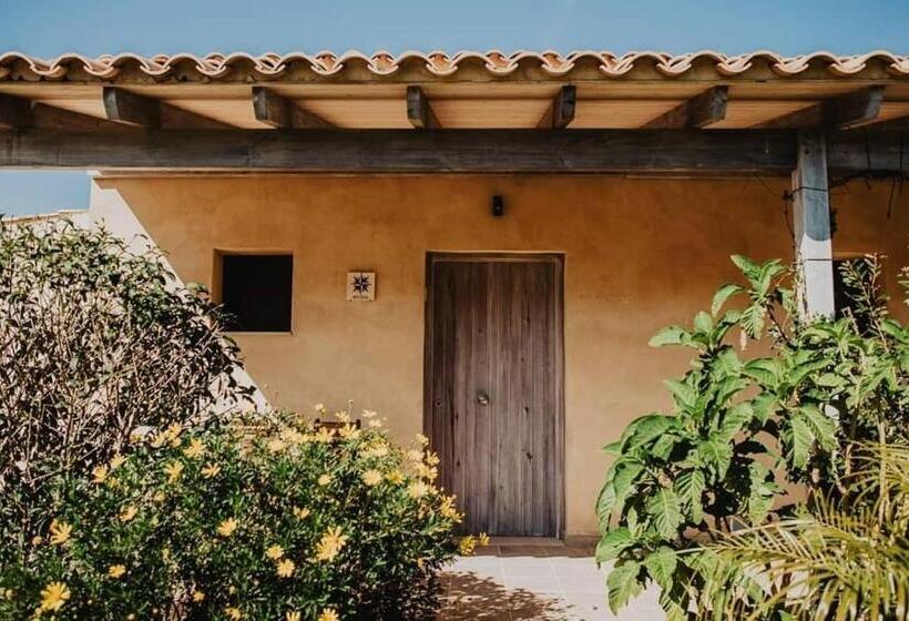 Отель El Teular