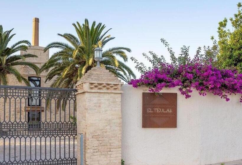 Отель El Teular