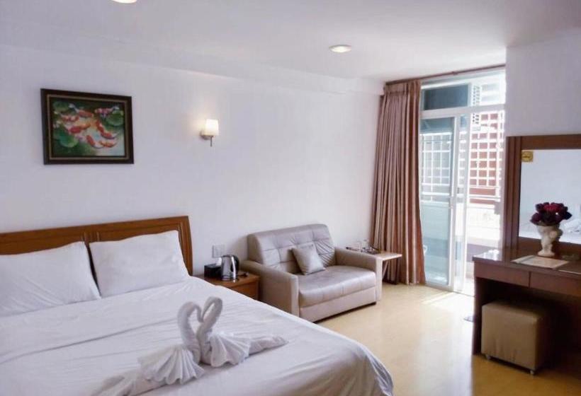 호텔 Nut Mansion Suvarnabhumi