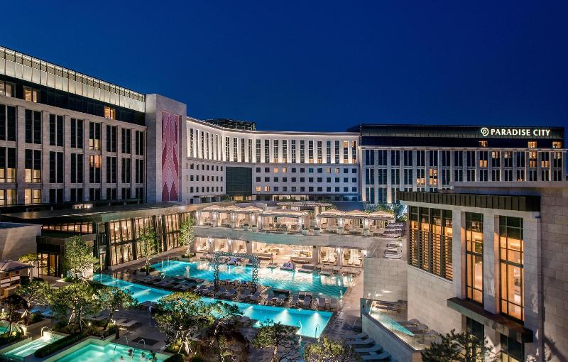 Hotel Paradise City