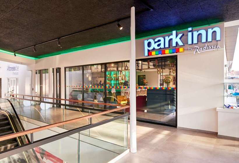 فندق Park Inn By Radisson Hasselt