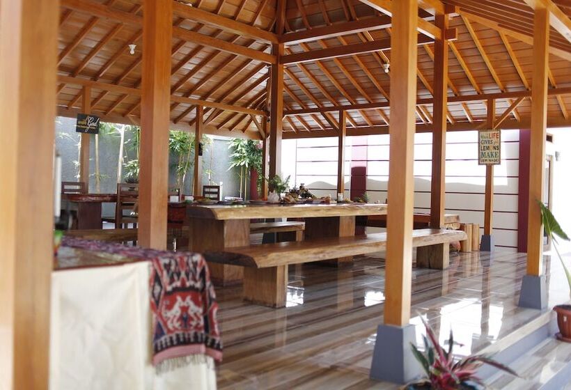 호텔 Pavilla Labuan Bajo