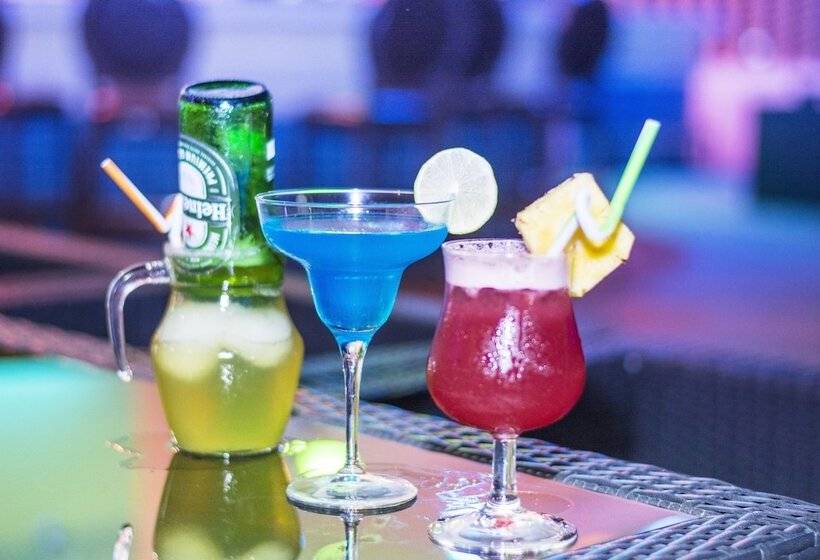 בית מלון כפרי Phnom Penh Era