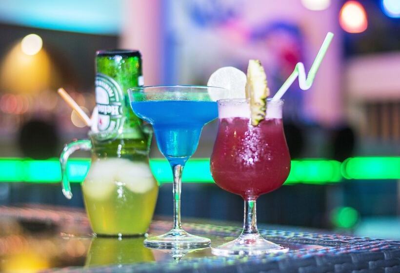 בית מלון כפרי Phnom Penh Era