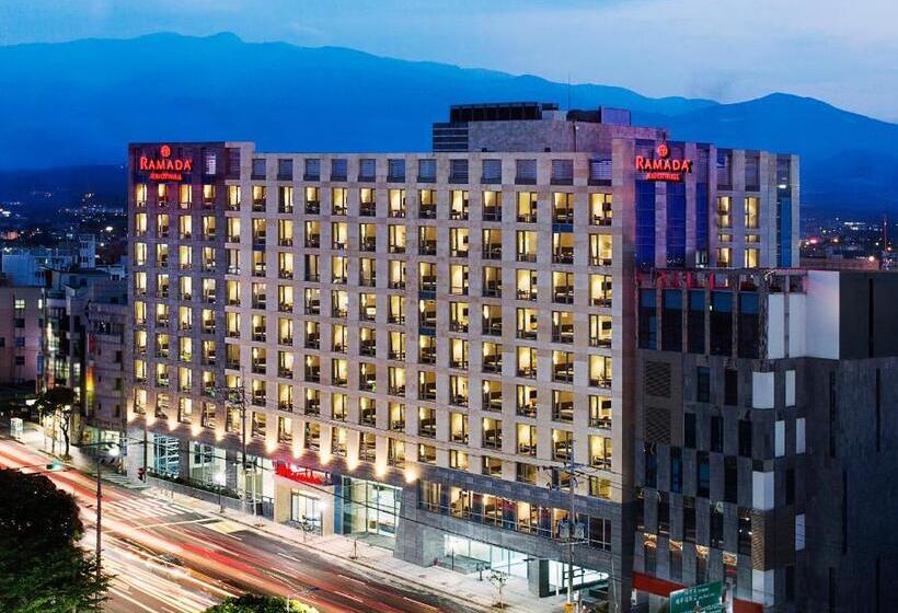 ホテル Ramada By Wyndham Jeju City Hall