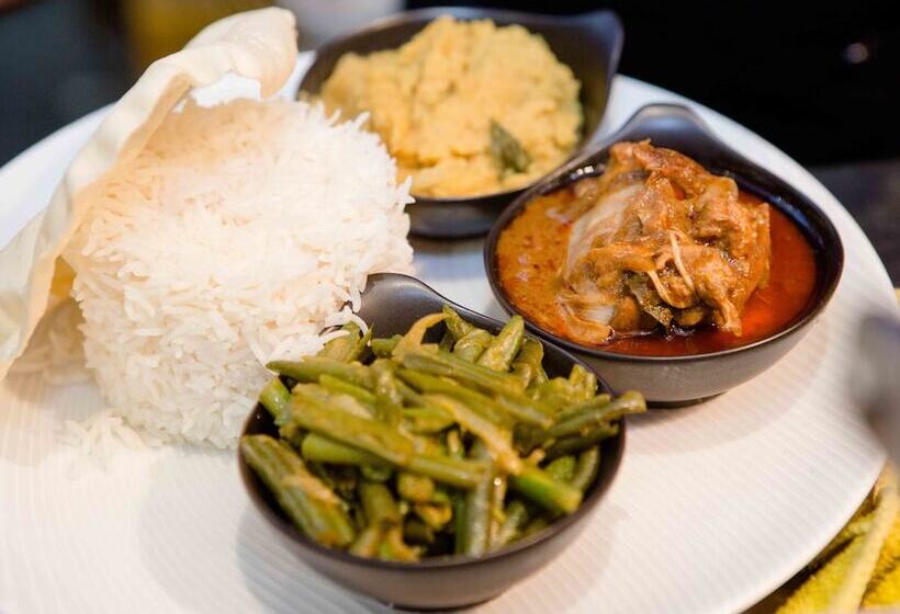 Отель Southern View Holiday Resort