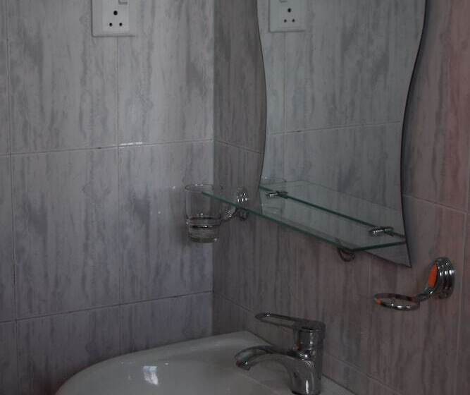 Отель Southern View Holiday Resort