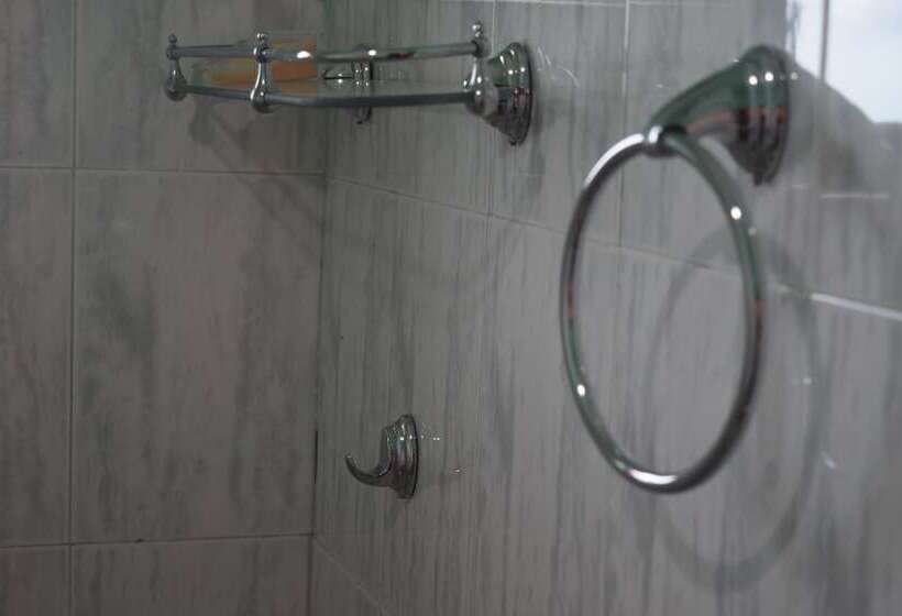 Отель Southern View Holiday Resort