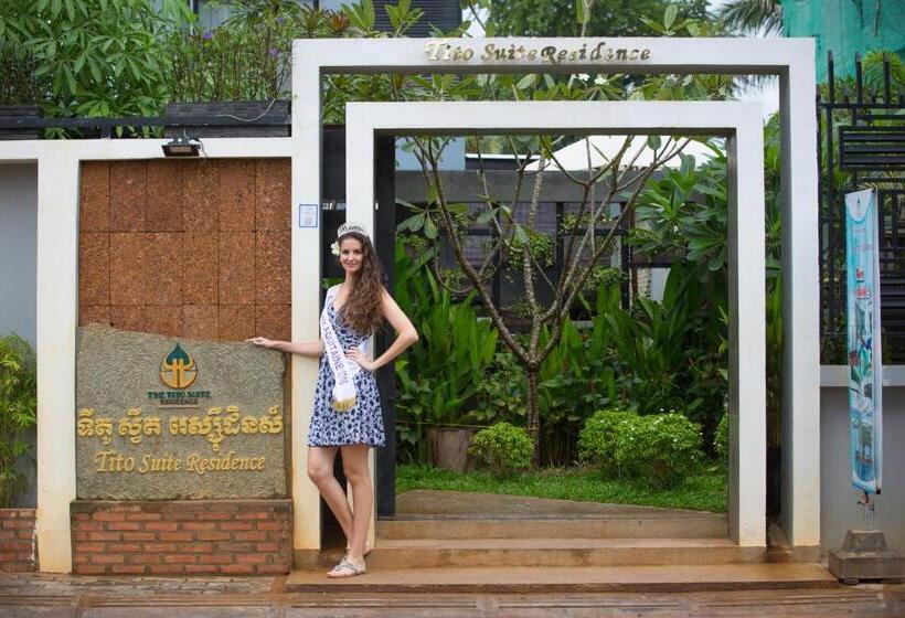 Отель The Tito Suite Residence