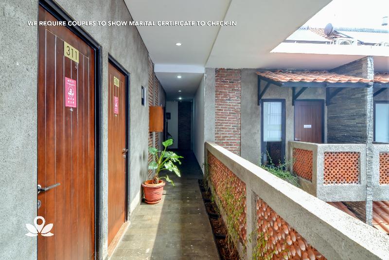 ホテル Zen Rooms Kemandoran Syariah