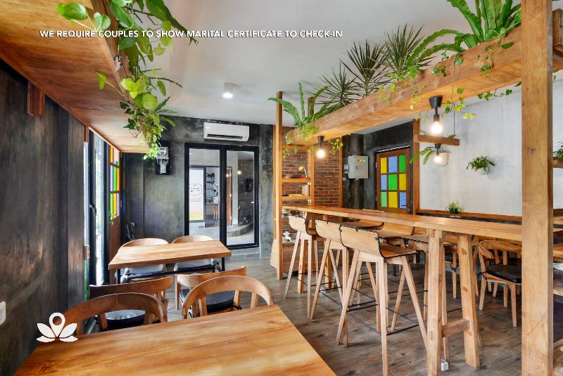 ホテル Zen Rooms Kemandoran Syariah