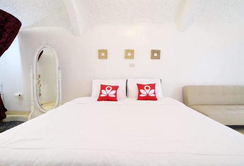 Отель Zen Rooms Titus Poison Garden