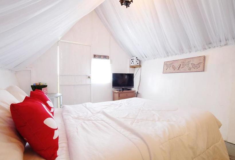 酒店 Zen Rooms Titus Poison Garden