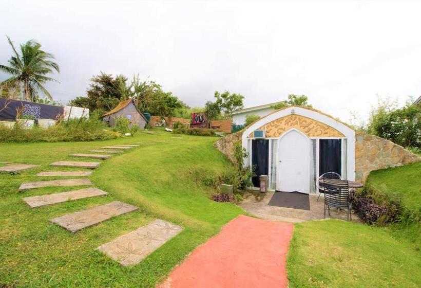 Отель Zen Rooms Titus Poison Garden