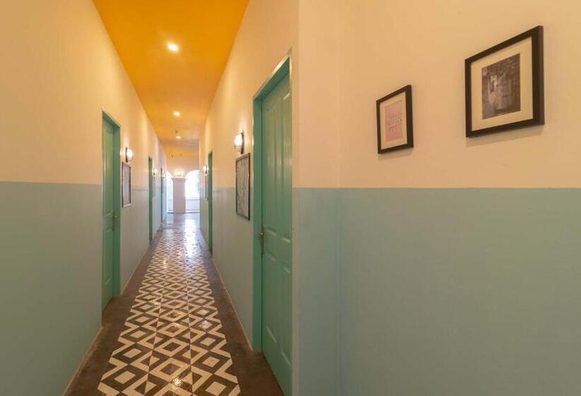 Wonderloft Hostel Kota Tua