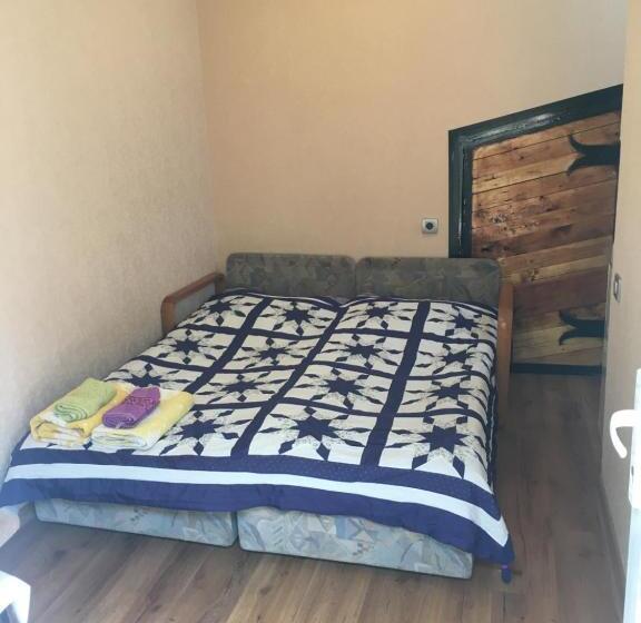 هاستل Apartment Zaziashvili 30