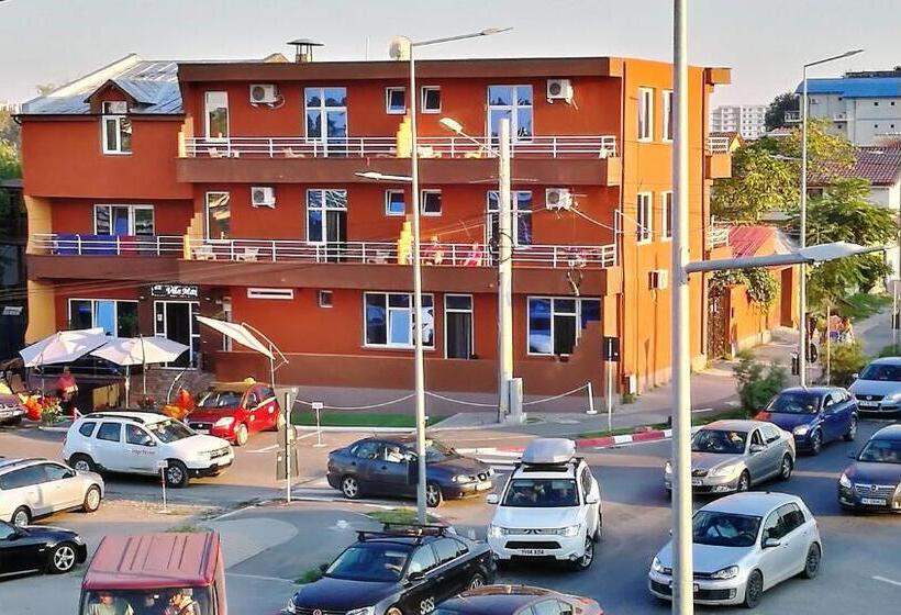 هاستل Max   Mamaia Nord