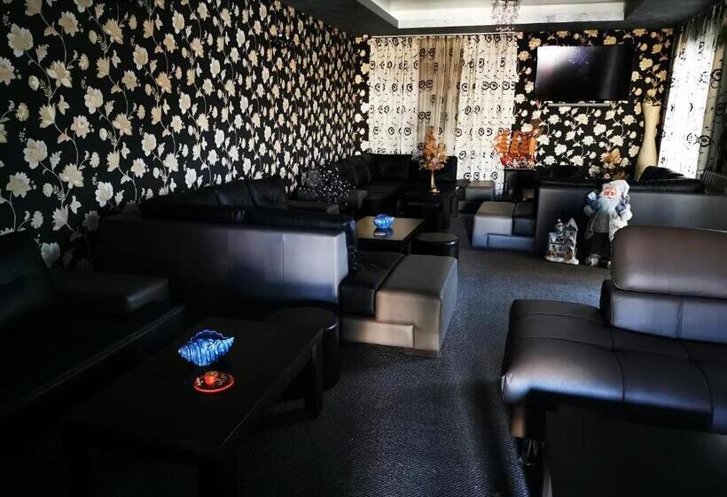 هاستل Max   Mamaia Nord