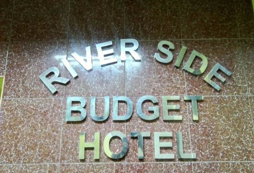 הוסטל Riverside