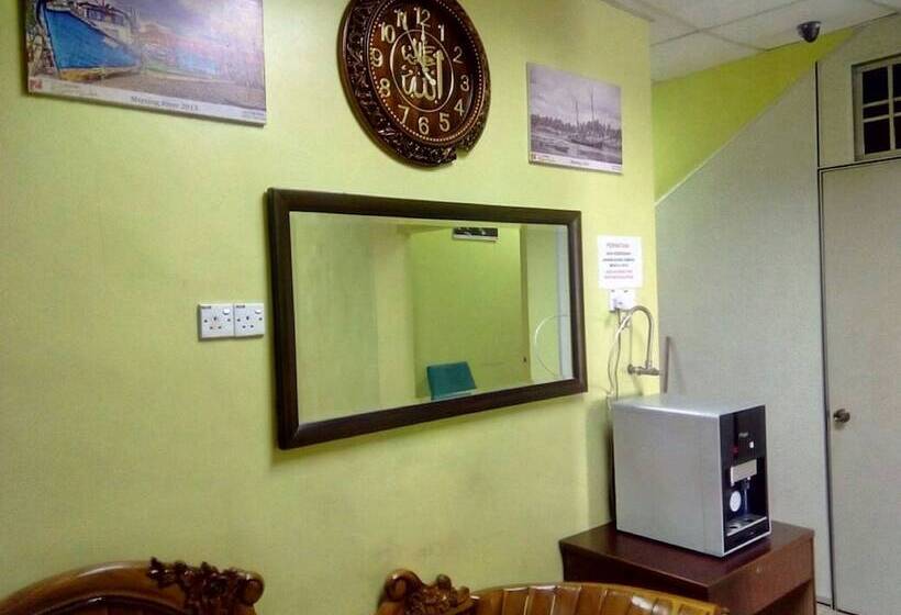 הוסטל Riverside