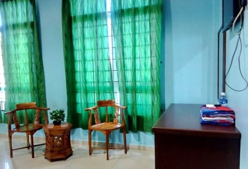 הוסטל Riverside