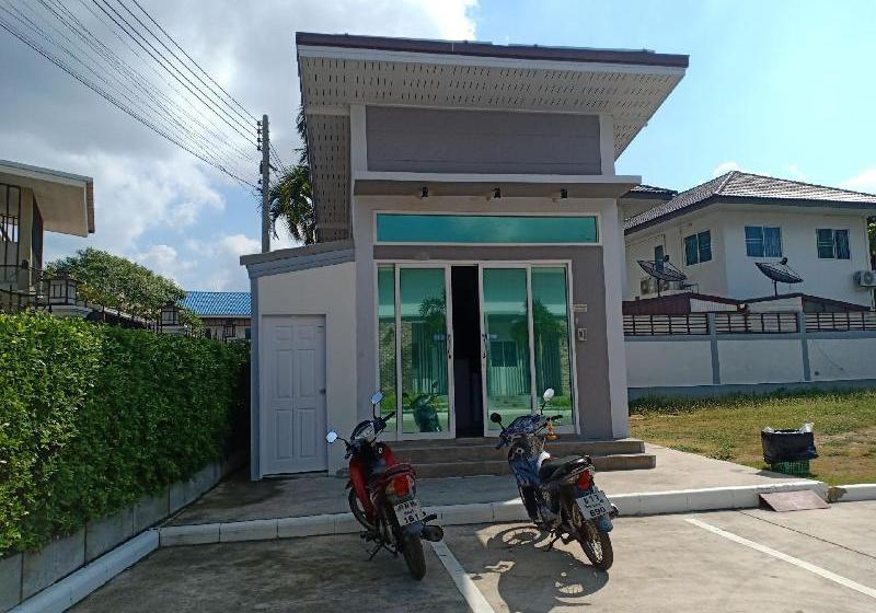 Baan Klangdao Resort